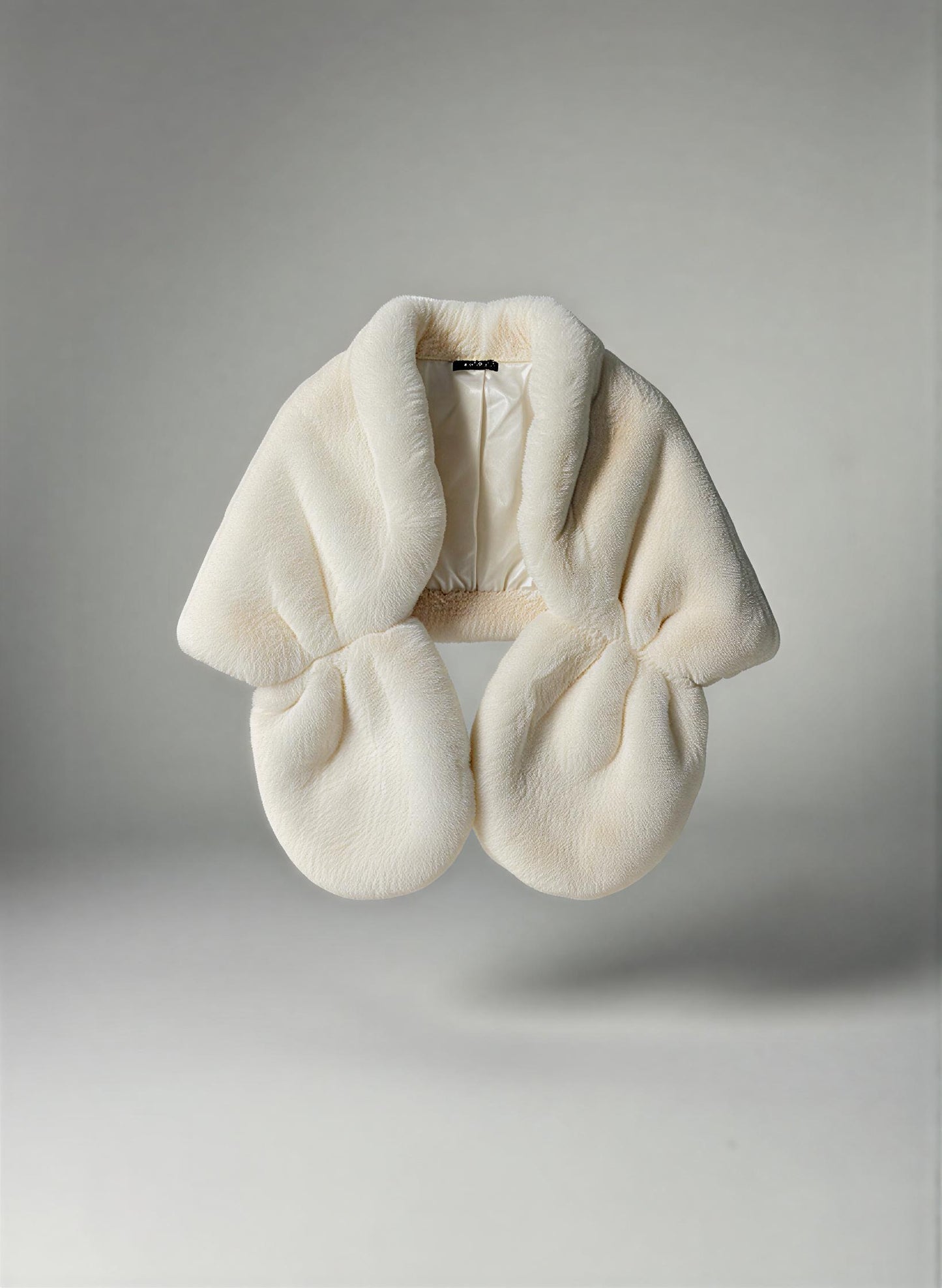 Aurelia Ivory Capelet